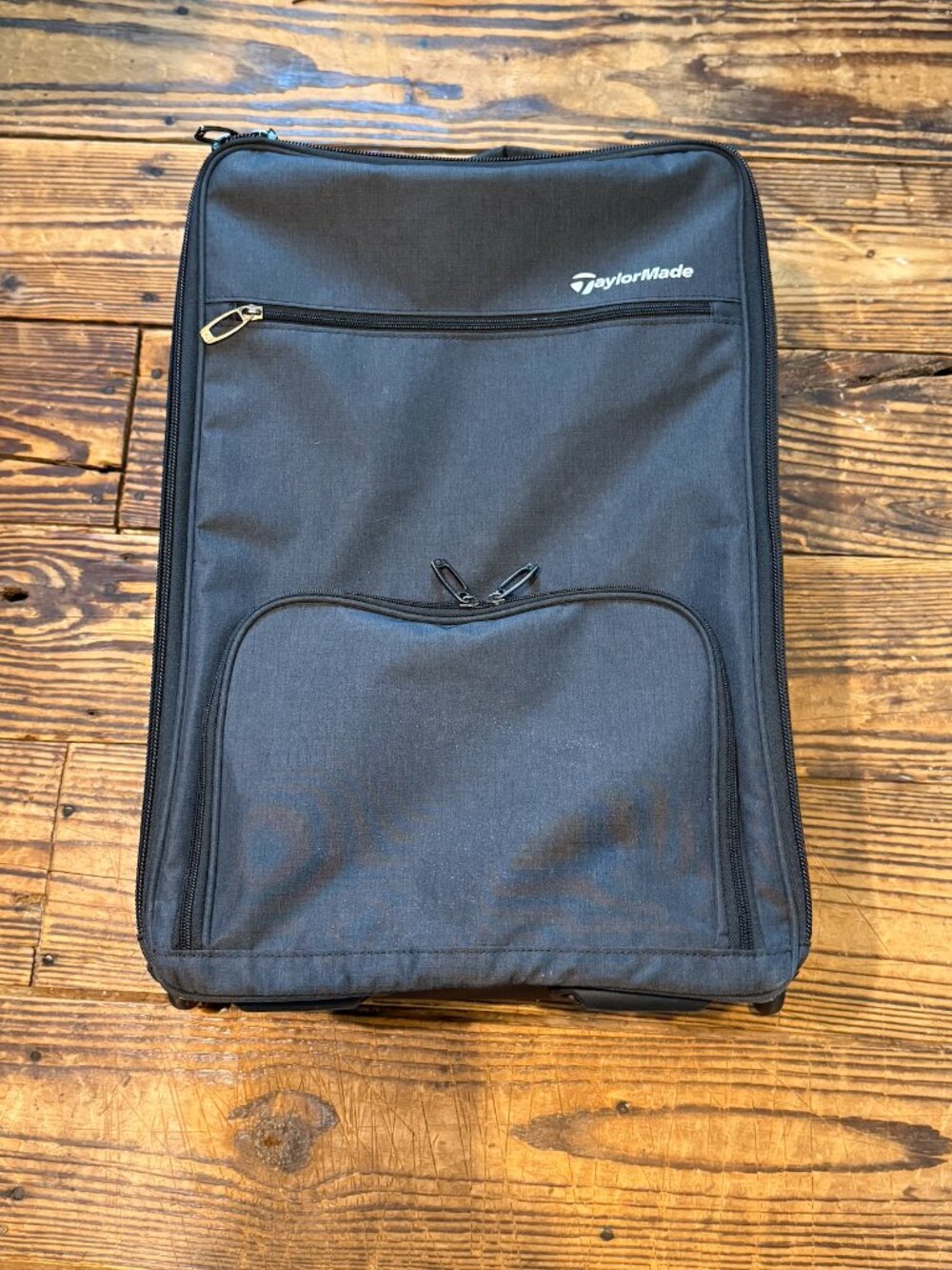 Carry On Luggage Suitcase TaylorMade Performance - 4 Wheels - Extendable Handle